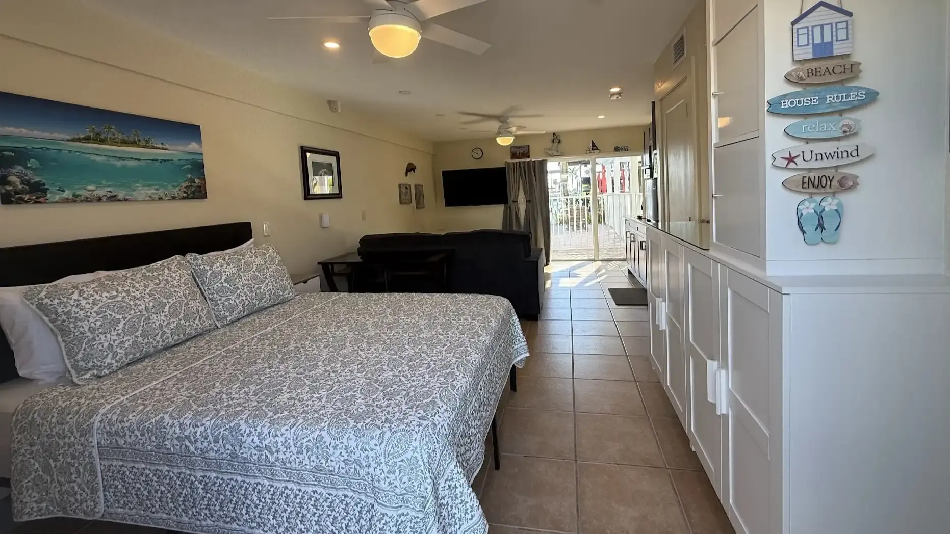 Room 2 — photo 1