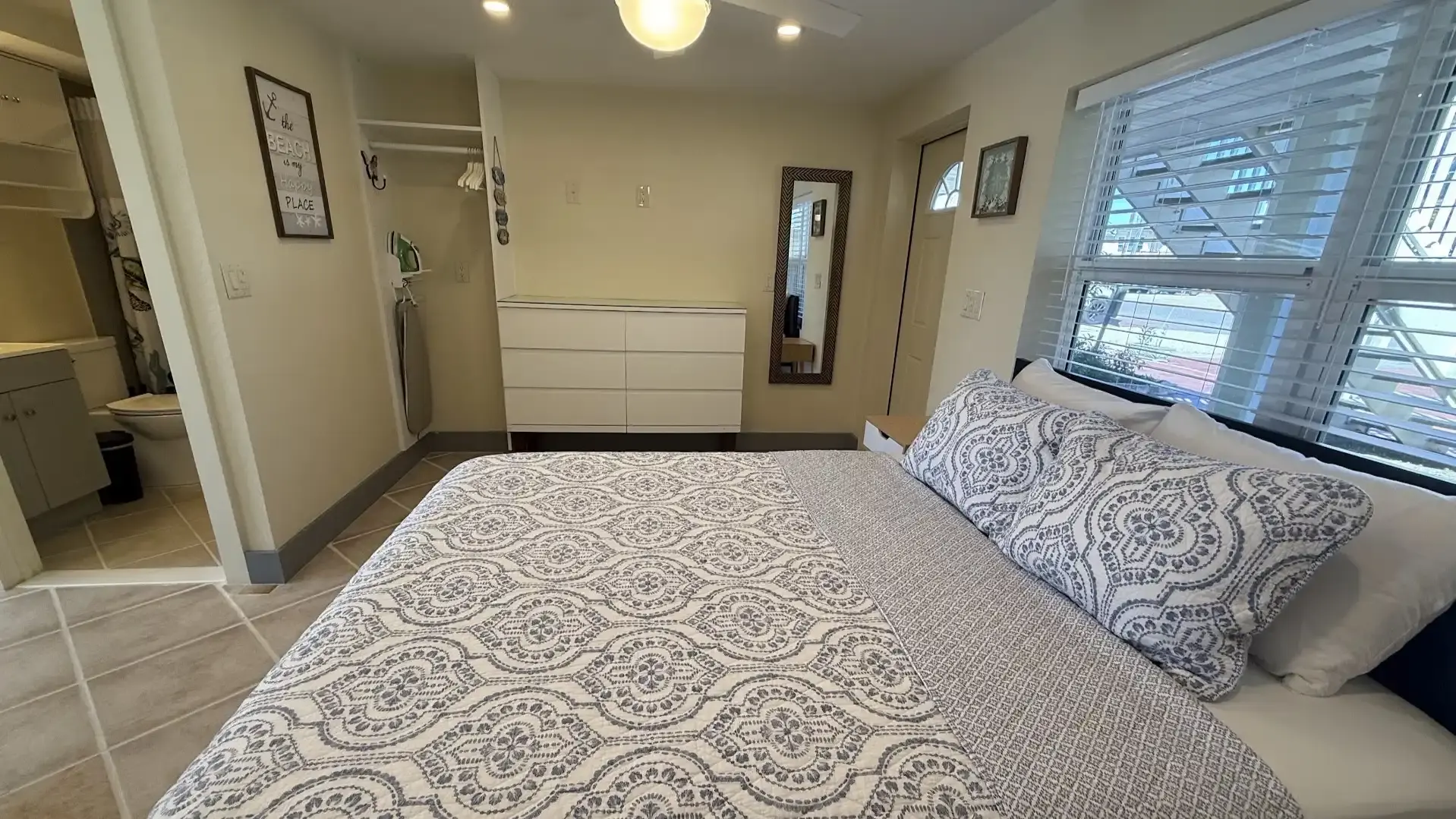Room 4 — photo 1